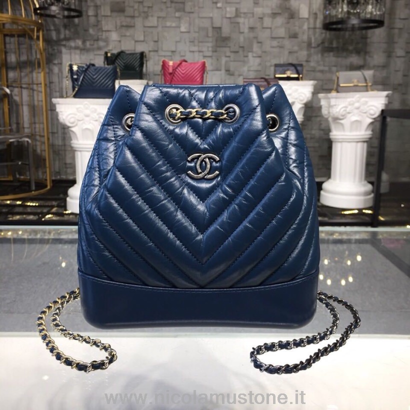 Qualità Originale Chanel Gabrielle Chevron Zaino Borsa Piccola 20 Cm Pelle Di Vitello Invecchiata Collezione Autunno/inverno Act 1 2018 Blu Navy