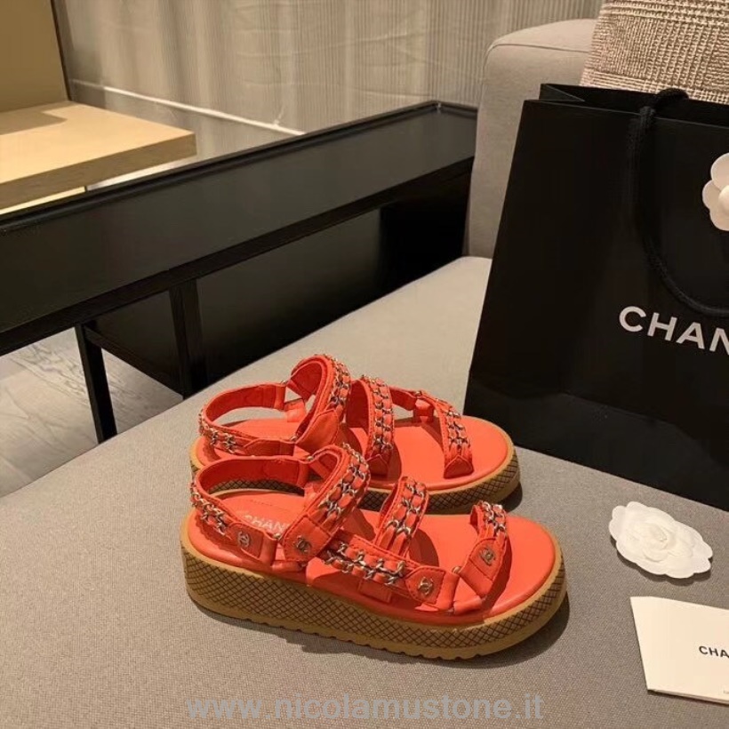 Sandali Chanel Con Plateau Ricamati A Catena Di Qualità Originale Pelle Di Vitello Collezione Primavera/estate 2020 Act 1 Rosso