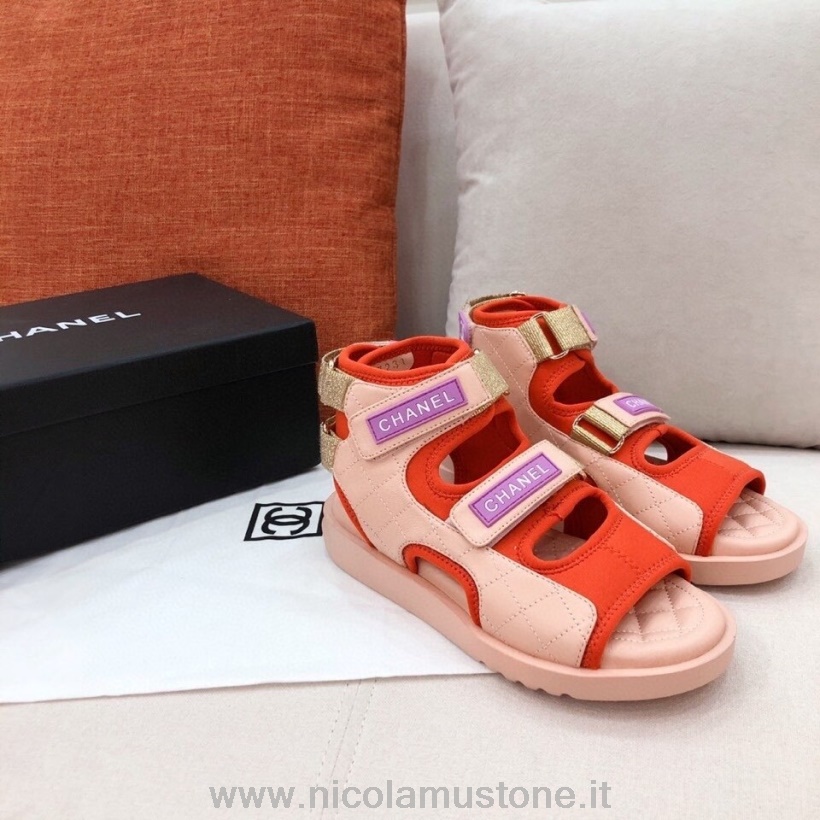 оригинално качество Chanel велкро каишка гладиаторски сандали агнешка кожа колекция пролет/лято 2021 розово розово