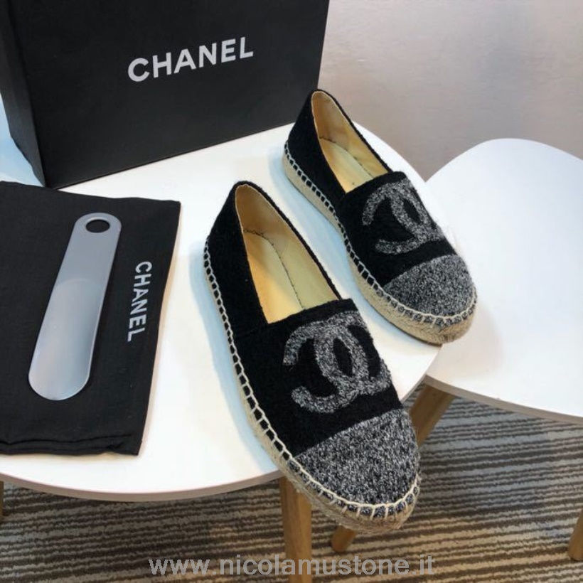 оригинално качество Chanel туид и плат еспадрили колекция пролет/лято 2017 Act 2 черно/сиво