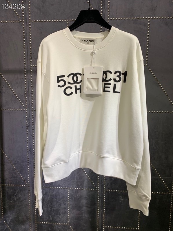 дамски пуловер с лого на Chanel с оригинално качество колекция есен/зима 2020 бял