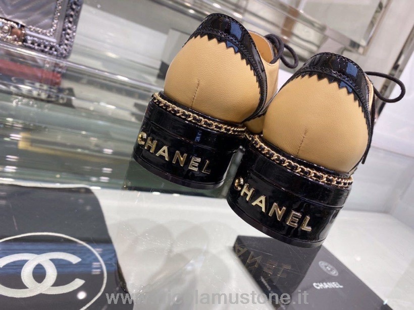 Qualità Originale Chanel Catena Ricamata Creepers Pelle Di Vitello Collezione Autunno/inverno 2019 Marrone Chiaro/nero