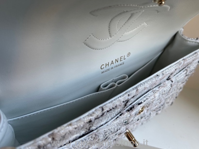 Borsa Con Patta In Tweed Chanel Di Qualità Originale 25 Cm As1112 Hardware Oro Collezione Primavera/estate 2022 Bianco/grigio