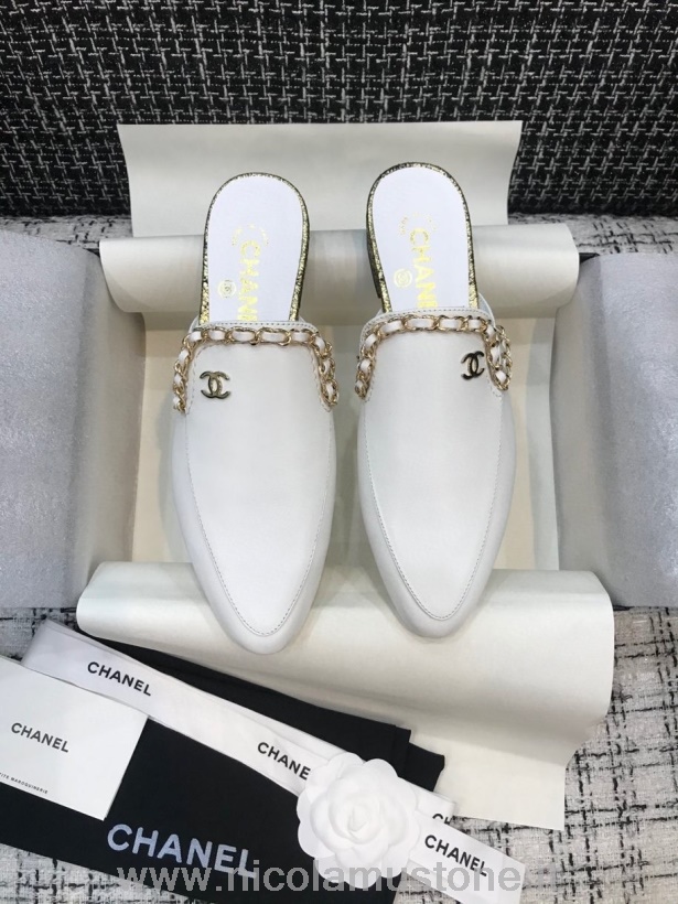 Qualità Originale Chanel Sabot Con Catena Impreziosita In Pelle Di Agnello Collezione Primavera/estate 2021 Bianco