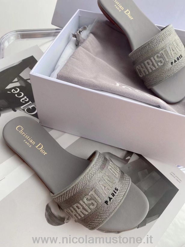 Sandali Christian Dior Dway Di Qualità Originale In Pelle Di Vitello Cotone Ricamato Collezione Primavera/estate 2021 Grigio