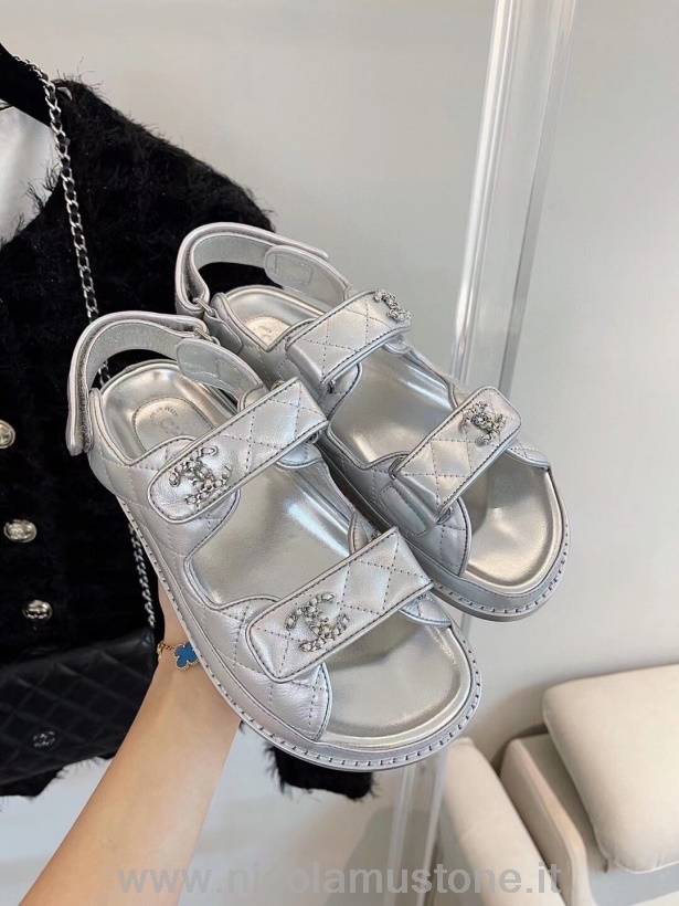 Sandali Chanel Intrecciati Con Velcro Di Qualità Originale Pelle Di Vitello Collezione Primavera/estate 2021 Argento