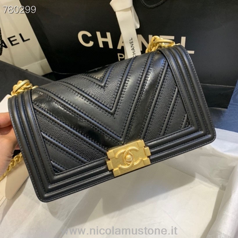 Qualità Originale Chanel Chevron Stitching Boy Bag 25cm As67086 Hardware Oro Pelle Caviale Collezione Autunno/inverno 2021 Nero
