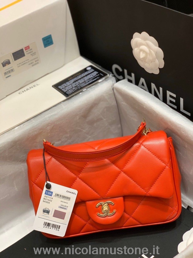 Borsa Chanel Con Patta Di Qualità Originale 23cm Pelle Di Agnello Collezione Primavera/estate 2020 Act 1 Rosso