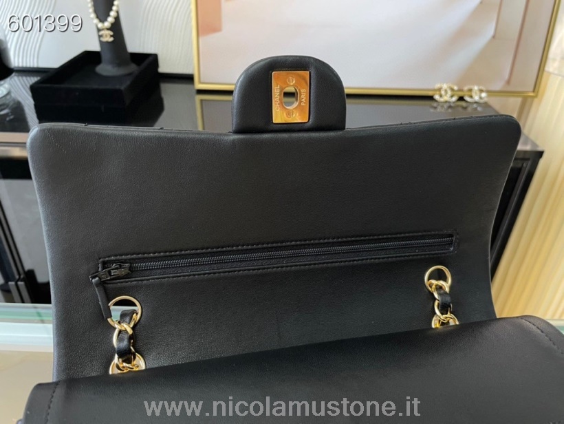 Qualità Originale Chanel Classica Borsa Con Patta 25 Cm Hardware Oro Pelle Di Agnello Collezione Primavera/estate 2021 Interno Nero/bordeaux