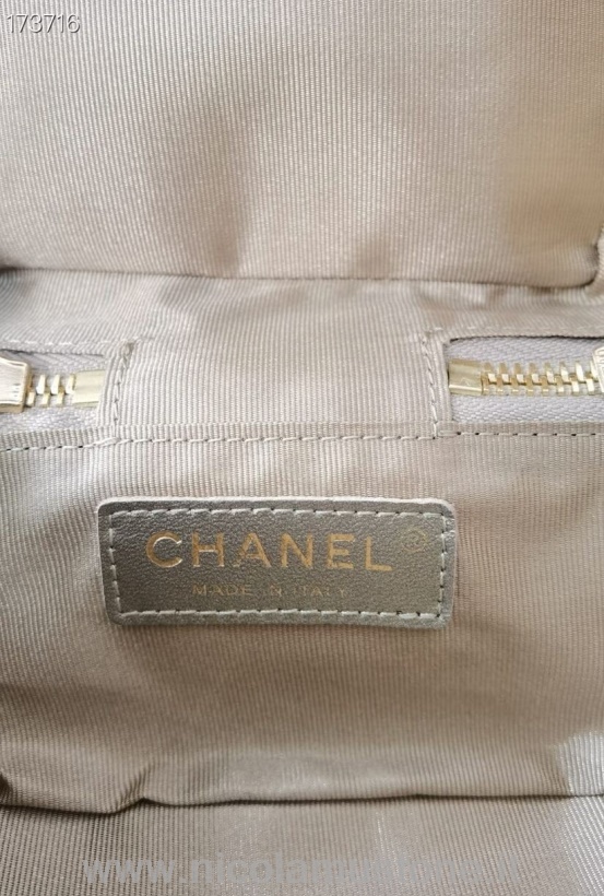 Originální Kvalitní Chanel Miniaturní Toaletní Pouzdro Taška 14cm Jehněčí Kůže Zlatý Hardware Kolekce Jaro/léto 2021 Zlatá