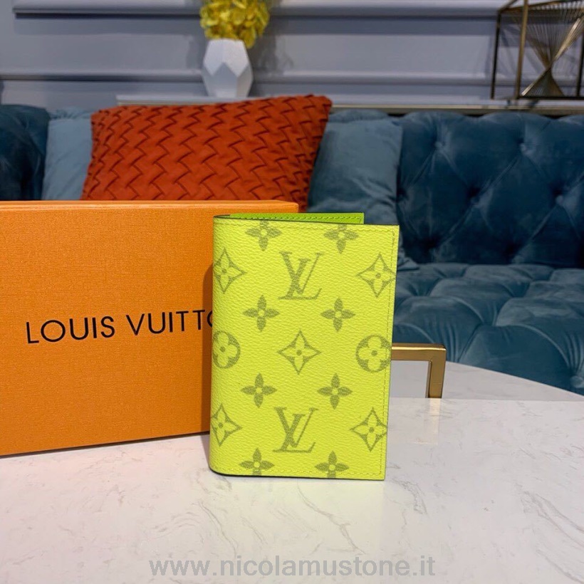 Originální Kvalitní Obal Na Pas Louis Vuitton 15cm Monogram Plátno Jaro/léto 2019 Kolekce M64501 Neonově žlutá