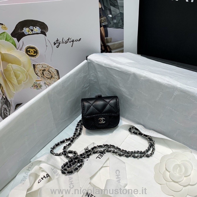 Originální Kvalitní Pouzdro Chanel Airpod Pro Na řetízku 8cm As88893 Jehněčí Kůže Stříbrný Hardware Kolekce Jaro/léto 2021 černá