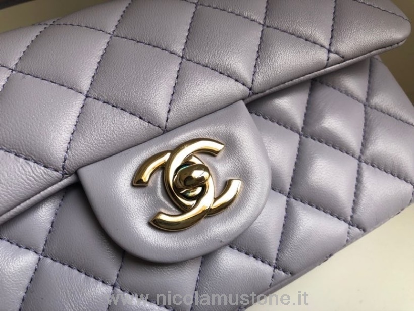 Originální Kvalitní Chanel Mini Kabelka S Klopou A Taškou S Horní Rukojetí 18cm Jehněčí Kůže Zlaté Kování Kolekce Jaro/léto 2022 šedá
