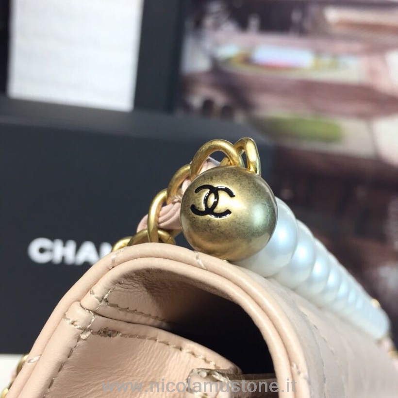 Originální Kvalita Chanel Krátká Perleťová Taška S Rukojetí 22cm Jehněčí Kůže Zlaté Kování Jaro/léto 2019 2 Akt Kolekce Nahá