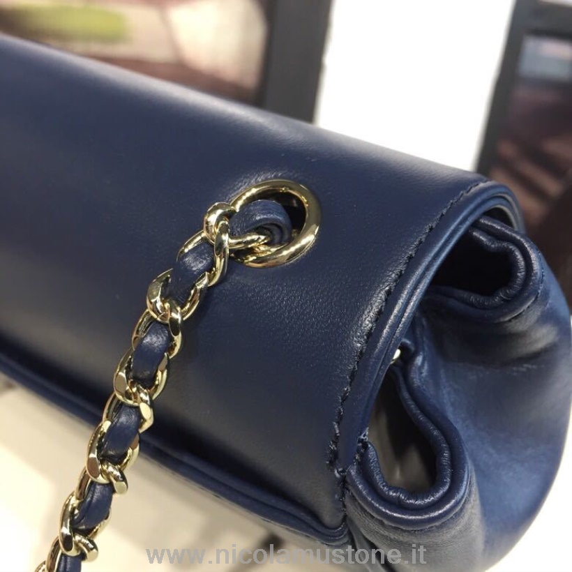Originální Kvalitní Kabelka Chanel Cc S Klapkou 18cm Jehněčí Kůže Zlatá Kování Jaro/léto 2019 2 Akt Kolekce Tmavě Modrá