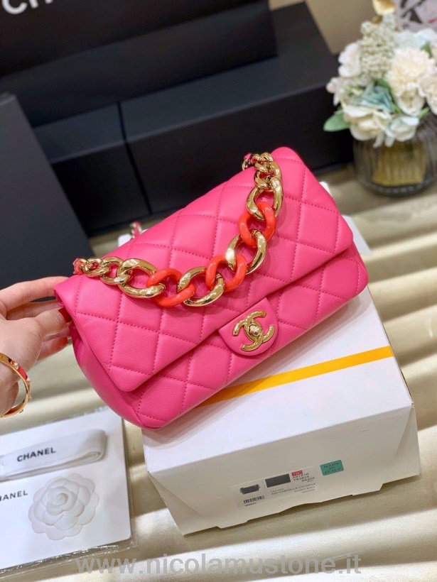 Originální Kvalitní Chanel Velká Taška S Chlopní Na řetízku 24cm Jehněčí Kůže Cruise Kolekce 2020 Hot Pink