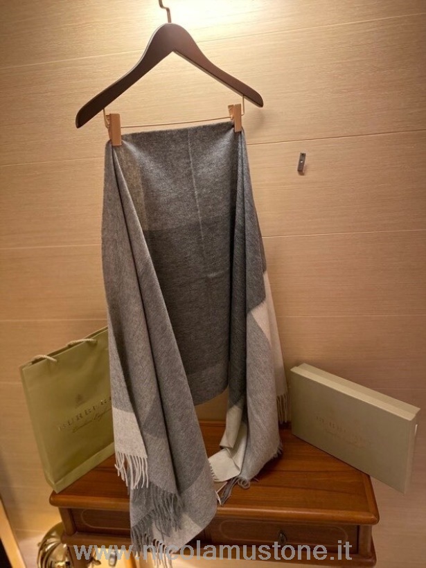 Originální Kvalitní Burberry Patchwork Kašmírový šátek 200cm Kolekce Podzim/zima 2020 šedá/bílá