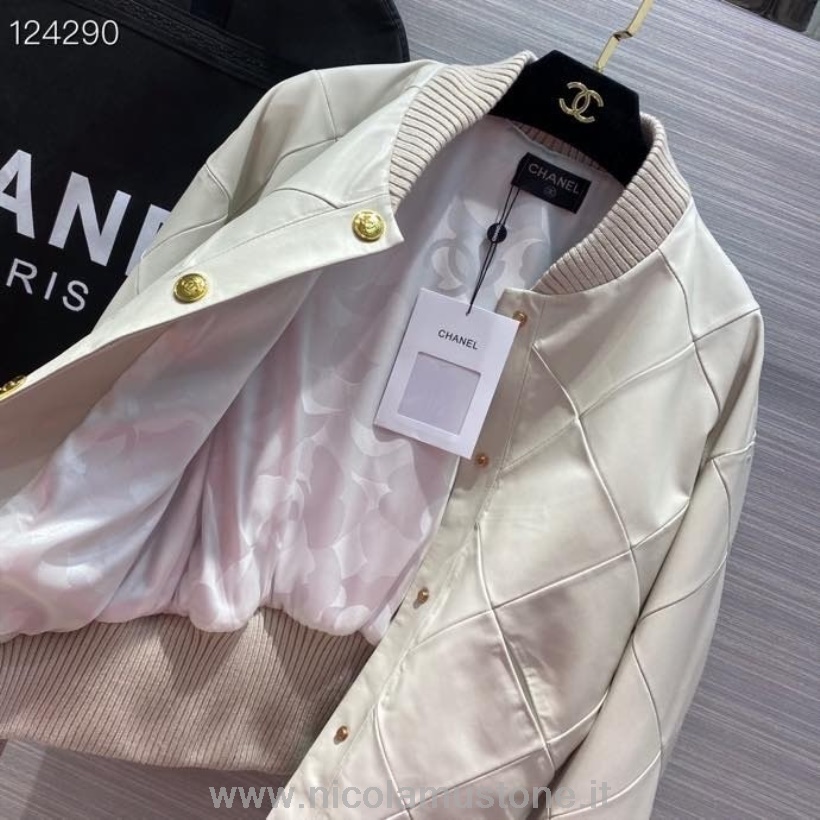 Originální Kvalitní Chanel Oversized Prošívaný Bomber Kabát Ovčí Kůže Kolekce Podzim/zima 2020 Bílá
