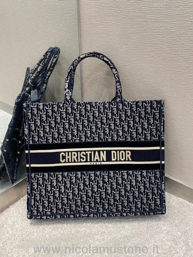 Originální Kvalitní Taška Na Knihy Christian Dior 42cm šikmé Sametové Vyšívané Plátno Kolekce Podzim/zima 2020 Modrá