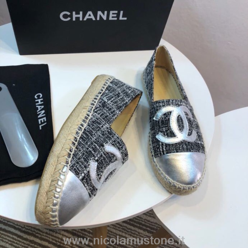 Originální Kvalitní Chanelové Vícebarevné Tvídové Espadrilky S Kovovou špičkou Z Jehněčí Kůže Jaro/léto 2017 Akt 2 černá/šedá