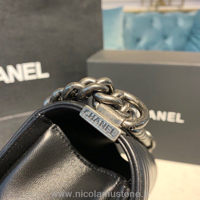 Originální Kvalitní Chanel Chevron Chlapecká Taška 20cm Jehněčí Kůže Starožitné Stříbrné Hardware Podzim/zima 2019 Akt 1 Kolekce černá
