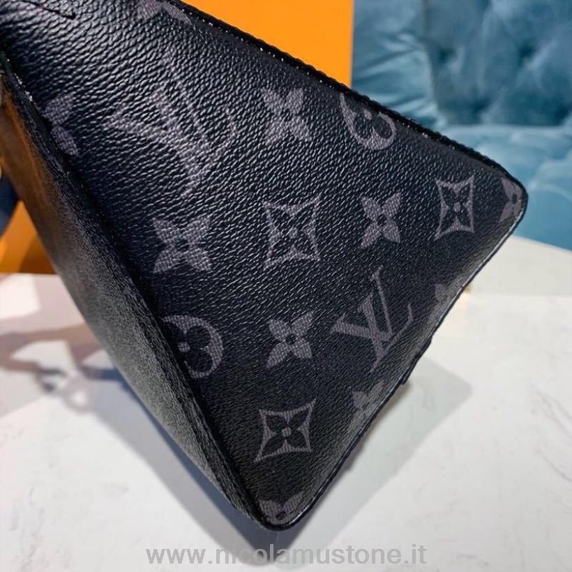 Originální Kvalitní Taška Louis Vuitton Ve Tvaru Trojúhelníku 24cm Monogram Infini Plátno Kolekce Jaro/léto 2019 M54330 černá