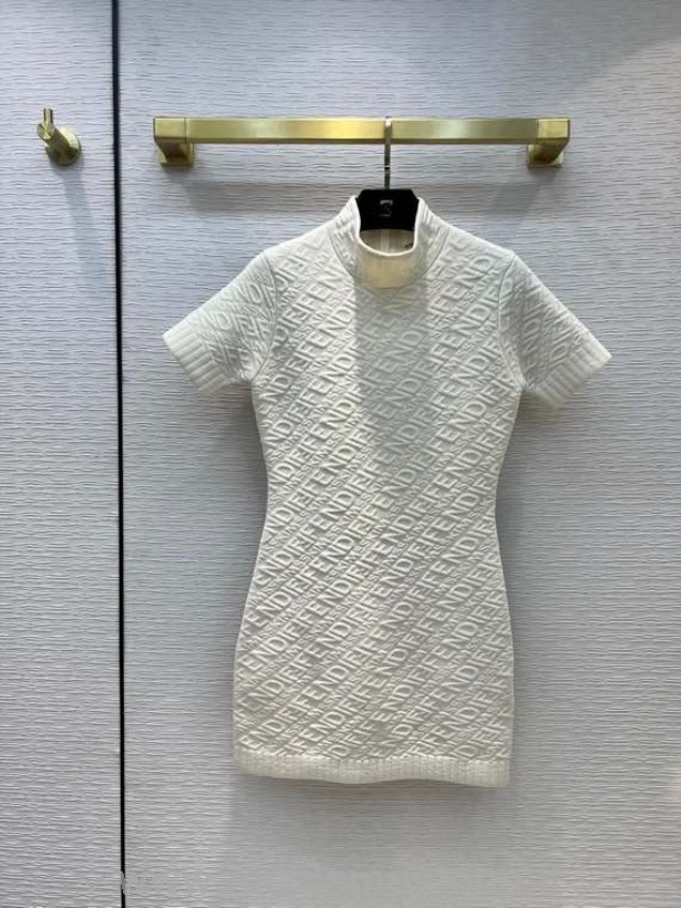 Originální Kvalita Fendi X Skims Embosované Pletené šaty Kolekce Podzim/zima 2021 Bílá