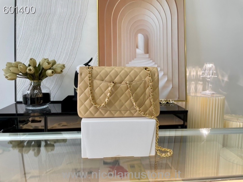 Originální Kvalitní Chanel Klasická Taška S Klopou 25cm Zlatý Hardware Jehněčí Kůže Kolekce Jaro/léto 2021 Béžová