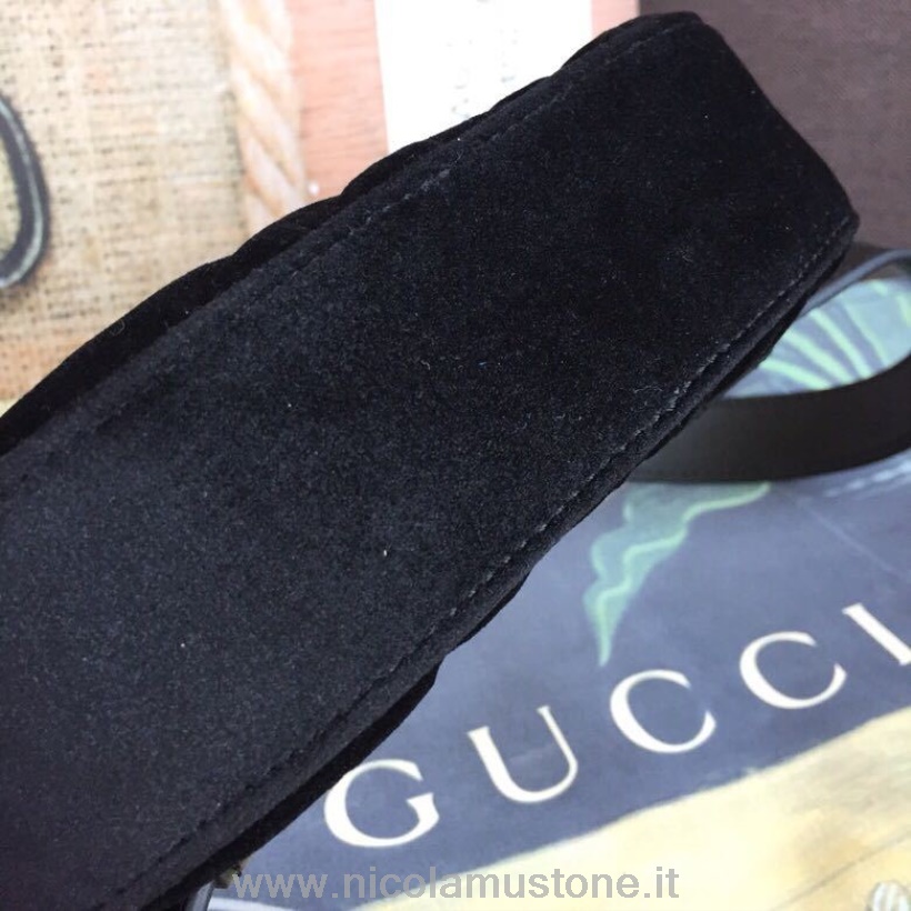 Originální Kvalita Gucci Gg Marmont Matelasse Sametová Taška Přes Pas 18cm 476434 Kolekce Jaro/léto 2019 černá
