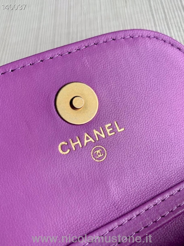 Mini Marsupio Chanel Di Qualità Originale Con Catena Con Charm 10 Cm Pelle Di Agnello Hardware Oro Collezione Autunno/inverno 2020 Viola