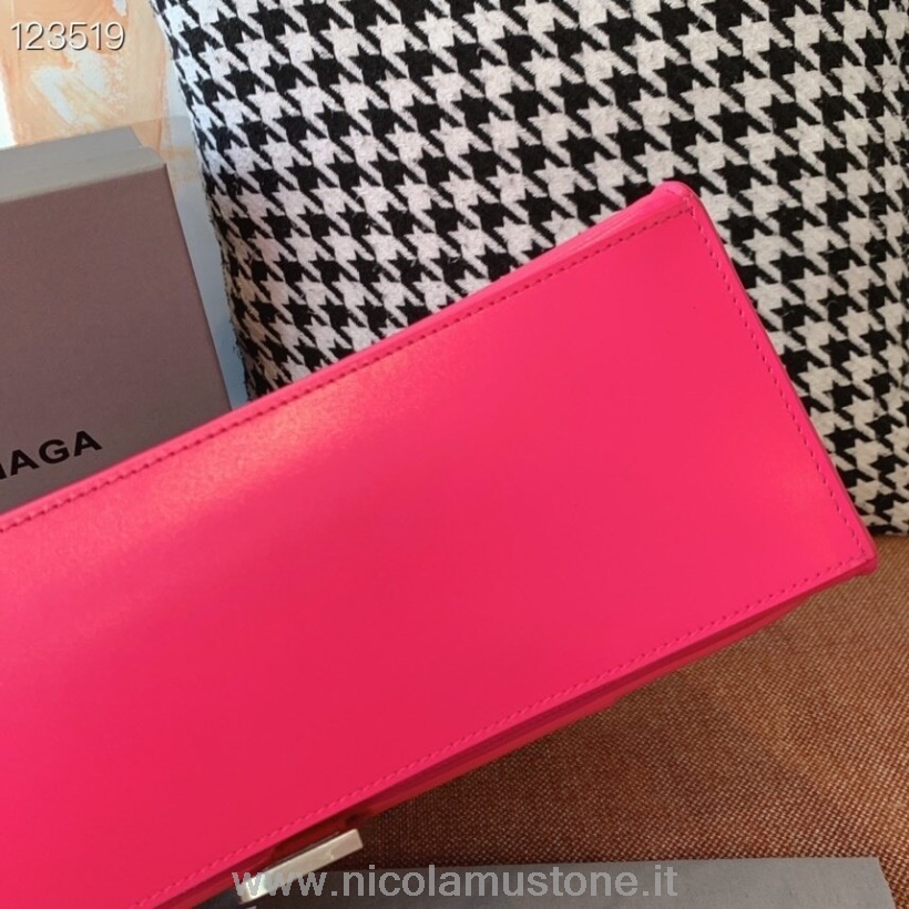 Qualità Originale Balenciaga Borsa A Clessidra 32 Cm Pelle Di Vitello Hardware Argento Invecchiato Collezione Autunno/inverno 2020 Rosa Caldo