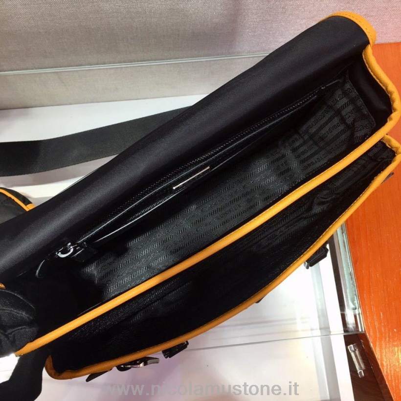 Prada Camera Nylon Crossbody Bag 32cm 2vd768b In Original Qualität Frühjahr/sommer Kollektion 2020 Schwarz/grau/orange