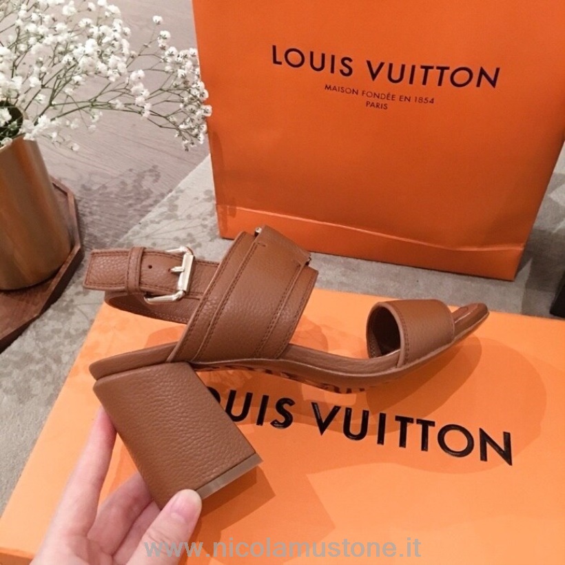 Louis Vuitton Lv Lock Pumps Frühjahr/sommer 2020 Kollektion Tan In Originalqualität