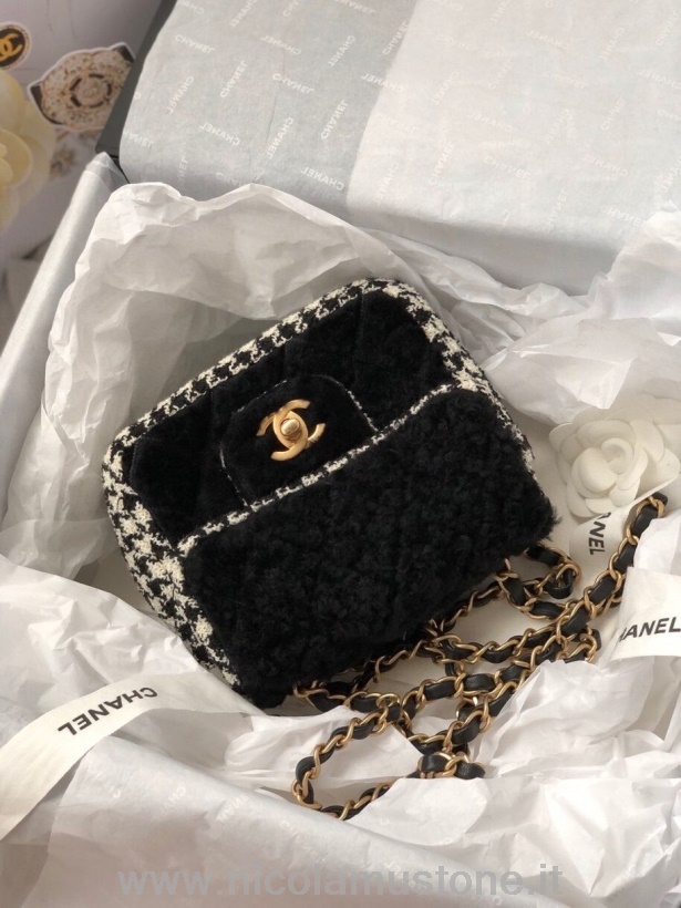 Chanel Gewebte Überschlagtasche In Originaler Qualität 18 Cm Wolle/Baumwolle Gold Hardware Herbst/Winter 2020 Kollektion Schwarz
