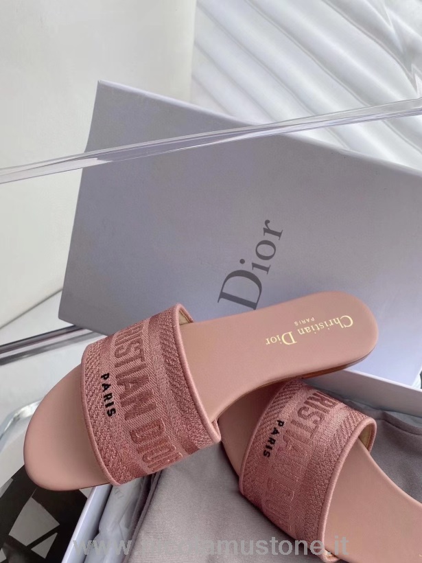 Christian Dior Dway Sandalen In Originalqualität Aus Besticktem Baumwoll-kalbsleder Frühjahr/sommer Kollektion 2021 Rosa