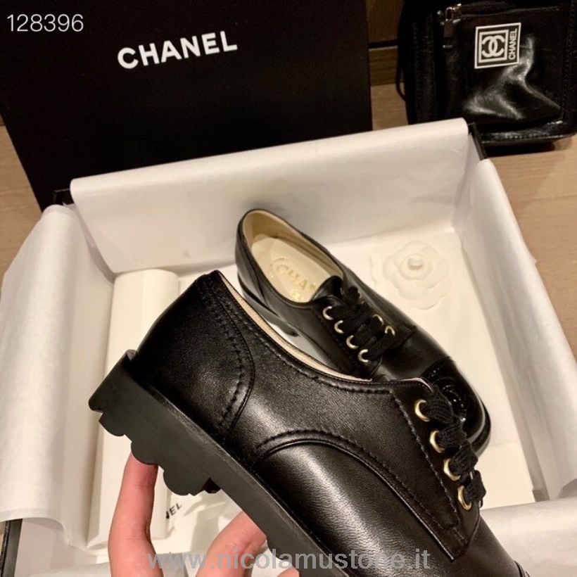 Qualità Originale Chanel Mocassino Stringato Vernice/pelle Di Vitello Collezione Autunno/inverno 2020 Nero