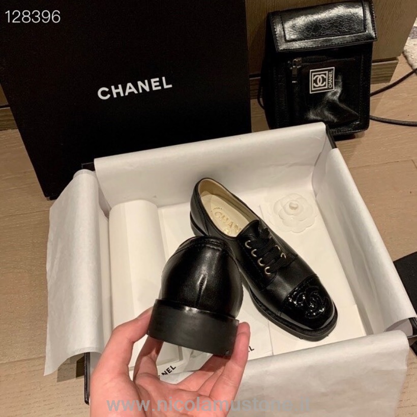 Qualità Originale Chanel Mocassino Stringato Vernice/pelle Di Vitello Collezione Autunno/inverno 2020 Nero