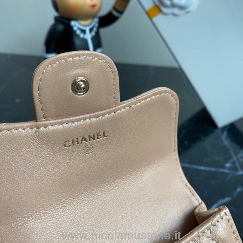 γνήσιο πορτοφόλι κερμάτων με πτερύγιο Chanel ποιότητας με αλυσίδα 12cm Ap68007 δέρμα αρνιού χρυσό υλικό συλλογή άνοιξη/καλοκαίρι 2022 μπεζ