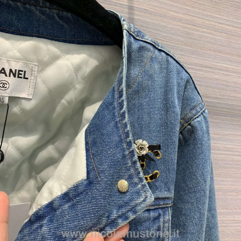Πρωτότυπος ποιότητας Chanel τζιν μπουφάν με πολλές τσέπες φθινόπωρο/χειμώνας 2020 συλλογή μπλε τζιν