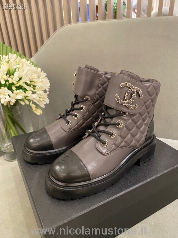 γνήσιας ποιότητας Chanel καπιτονέ Cc με κορδόνια μπότες από δέρμα αρνιού φθινόπωρο/χειμώνας 2020 συλλογή γκρι/μαύρο