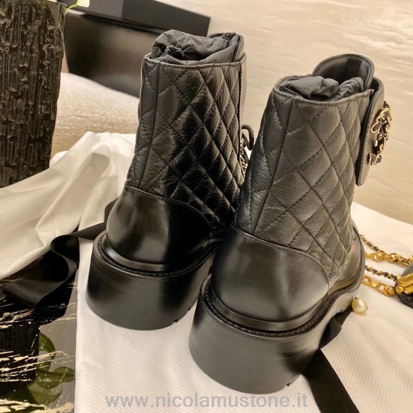 γνήσιας ποιότητας Chanel καπιτονέ Cc με κορδόνια μπότες από δέρμα αρνιού φθινόπωρο/χειμώνας 2020 συλλογή μαύρο