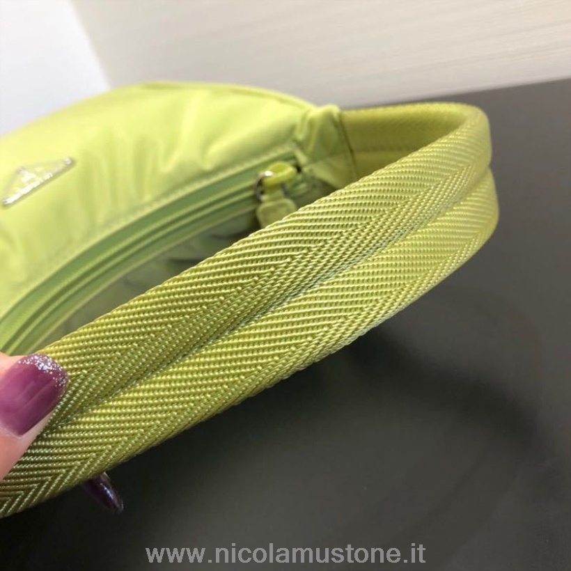 γνήσιας ποιότητας Prada Re-edition νάιλον τσάντα Hobo 24cm συλλογή άνοιξη/καλοκαίρι 2020 πράσινο μήλο