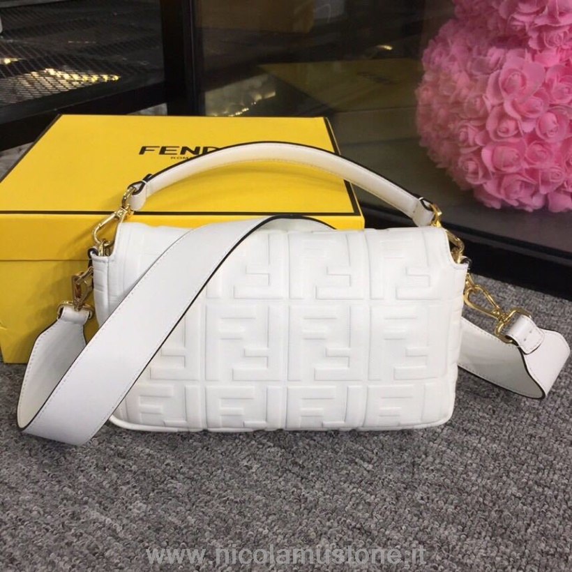 αρχικής ποιότητας Fendi Ff ανάγλυφη τσάντα μπαγκέτας 26cm συλλογή άνοιξη/καλοκαίρι 2019 λευκό