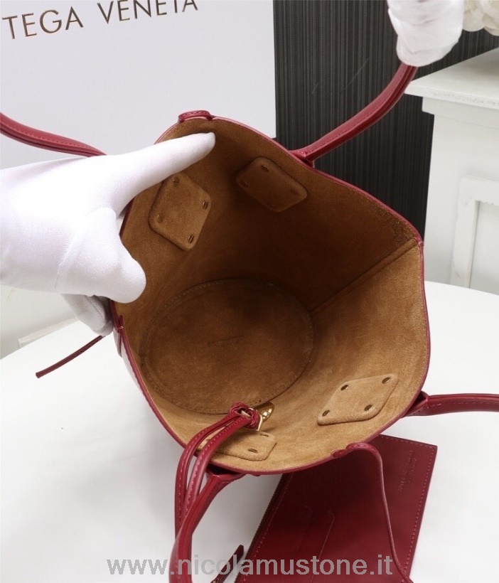 αρχικής ποιότητας Bottega Veneta Mini Basket Tote Bag 28cm δέρμα μοσχαριού συλλογή άνοιξη/καλοκαίρι 2020 μπορντό
