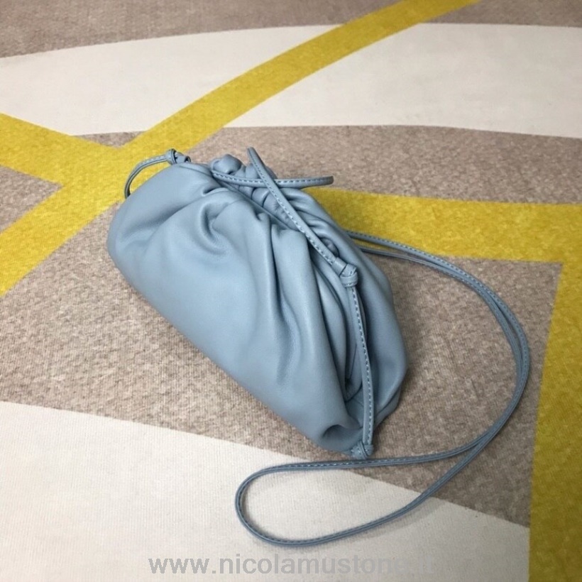 γνήσιας ποιότητας Bottega Veneta η μίνι πουγκί τσάντα ώμου 22cm δέρμα μοσχαριού συλλογή άνοιξη/καλοκαίρι 2020 γαλάζιο