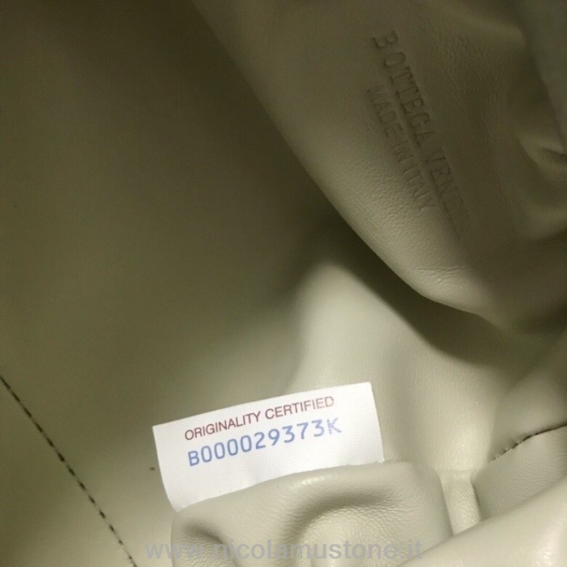 γνήσιας ποιότητας Bottega Veneta υφαντό το μίνι πουγκί τσάντα ώμου 23cm δέρμα μοσχαριού συλλογή άνοιξη/καλοκαίρι 2020 ασημί