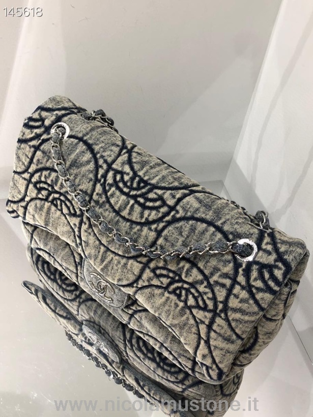 γνήσιας ποιότητας Chanel Denim Jumbo Flap Bag 34cm ασημί υλικό συλλογή φθινόπωρο/χειμώνας 2021 σκούρο μπλε