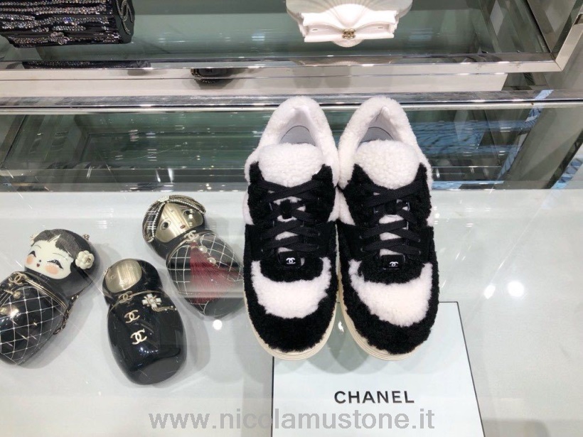 Πρωτότυπος ποιότητας Chanel με λογότυπο αθλητικά παπούτσια με γούνα/δέρμα αρνιού φθινόπωρο/χειμώνας 2019 συλλογή μαύρο/άσπρο