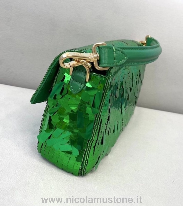 γνήσιας ποιότητας Fendi Ff παγιέτα διακοσμημένη τσάντα μπαγκέτας 28cm πράσινη συλλογή άνοιξη/καλοκαίρι 2021