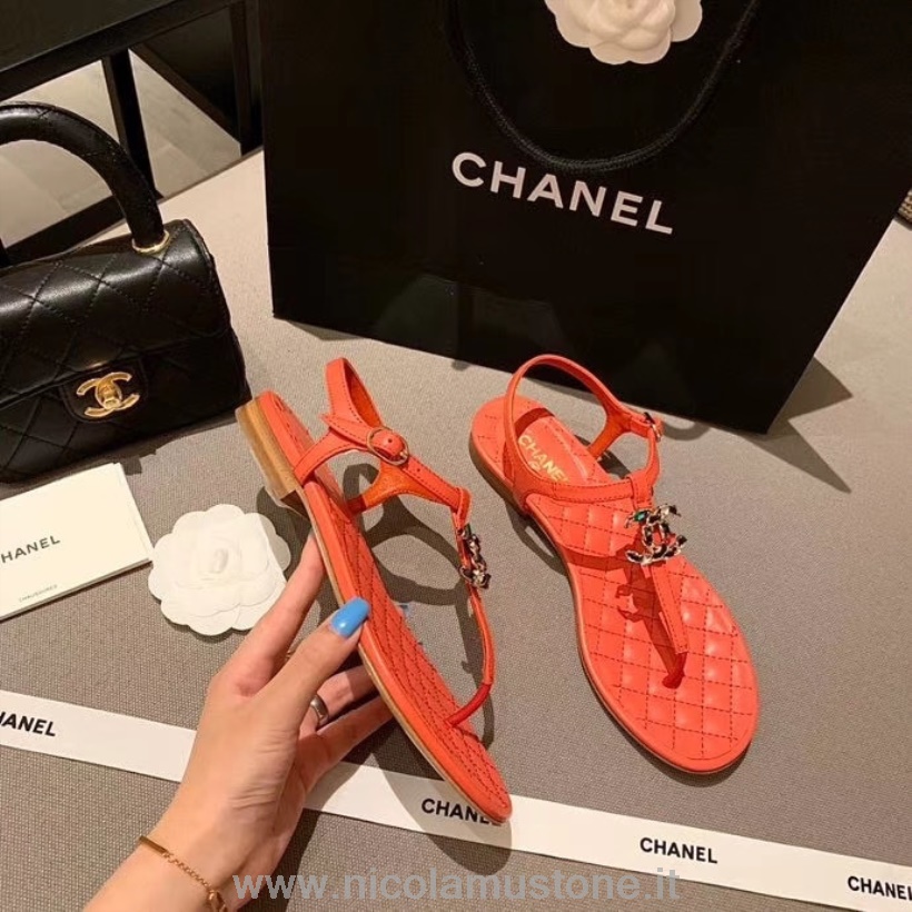 γνήσιας ποιότητας Chanel με κοσμήματα Cc λογότυπο στρινγκ σανδάλια δέρμα μοσχαριού δέρμα άνοιξη/καλοκαίρι 2020 πράξη 1 συλλογή κόκκινο